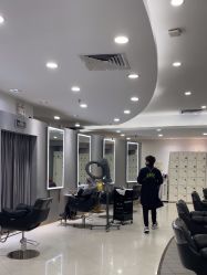 点击看大图 -八佰伴8008星级形象店