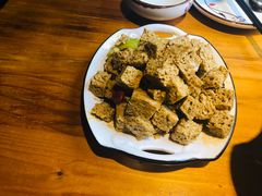 -东家小院金汤酸菜鱼(南阳路店)