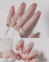 -桃色美甲沙龙