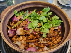 -胡须佬鸡煲四季火锅店(石厦西村直营店)
