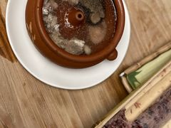 松茸汽锅鸡-缘生态云南菜·野生菌庭院餐厅(华侨城店)