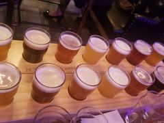 -爱啤精酿·民谣酒馆(滨江店)