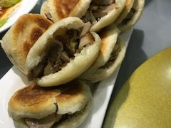 对夹-赤峰宴宾楼(满洲里路店)