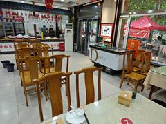 -李春秋驴肉火烧总店