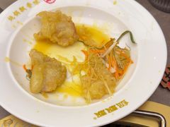 -锅飘飘·东北铁锅炖(雨花客厅店)