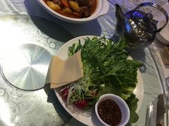 -赶海部落海鲜城(海阳路店)