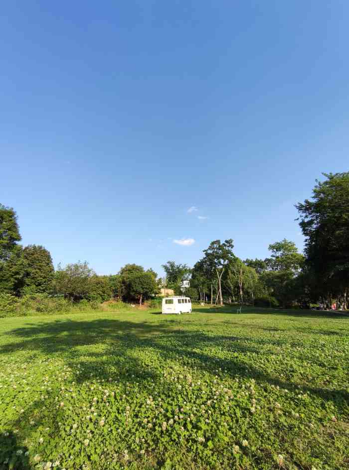 大榆(三圣乡店)-"到店的路确实是有点偏,一路都是拆迁了的房.