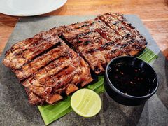 BBQ猪肋排-Naughty Nuri’s Phuket