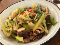 阳江小盆菜-先记烧鹅王·本地粤菜(福永店)