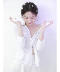 -花屿迷鹿写真馆