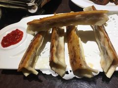 西式煎饺-刘胖子家常菜·蹄花焖藕(兴业店)