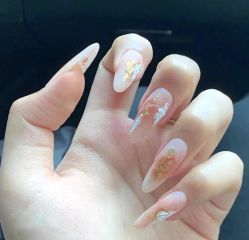 -悦指间美甲美睫