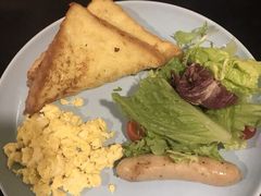 -必胜客(绿地新都会店)