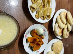 -葱妈母婴医护月嫂中心(浦东店)