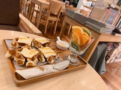 -猫的天空之城概念书店(景德镇陶溪川店)