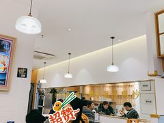 -李与白包子铺(桐梓林店)