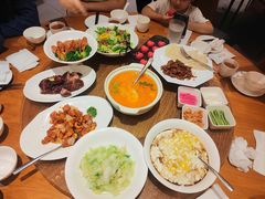 -乐忻皇朝(上海中心大厦店)