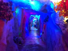 -茅台镇网红溶洞餐厅·茅帮菜馆