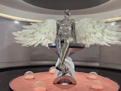 -涨巢·潮玩水疗局