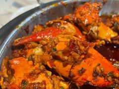 -凤凰路何眼镜香辣蟹(花果园店)