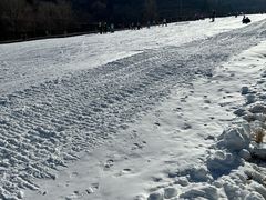-济南卧虎山滑雪场