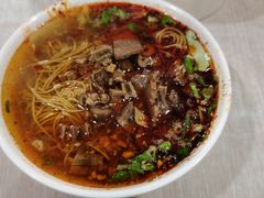 -崇州余荞面(落虹桥店)