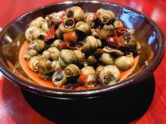 -霄汉牛三鲜湖北砂锅菜(万松园2店)