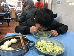 -天天锅贴王(迎凤街店)