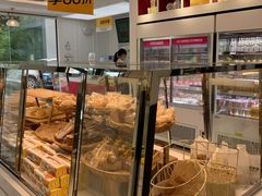面包甜点陈列柜-味多美蛋糕(新和平里店)