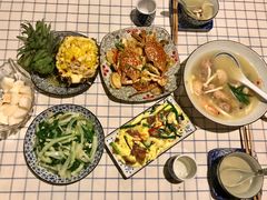 -在湖边私厨小馆