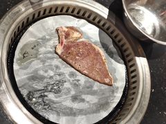-钱小主·自助回旋烤肉火锅餐厅(东方新天地店)