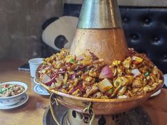 -炉小二铜锅牛蛙•川湘菜(三里屯店)