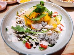 鲜果什蔬沙拉-卢家妈妈·西餐厨房(卜蜂中心店)