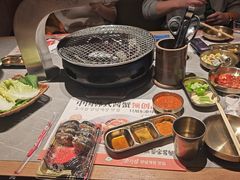 -草家酱蟹炭火烤肉店(珲春南路一店)