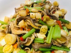 -费大厨辣椒炒肉(万家丽一店)