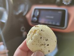 Q弹奶香麻薯球-啊噗吐呦现场烘焙(麦凯乐店)