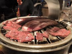 -草家酱蟹炭火烤肉店(珲春南路一店)