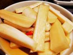 -龙巢盱眙龙虾·牛蛙·烧烤宵夜(八卦岭店)