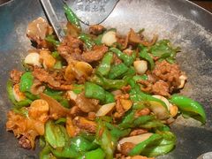 菜籽油炒超级小炒肉-老湘村·湖南土菜(天河维多利店)