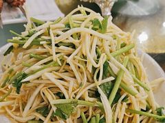 -马尔龙新疆饭店·清真(瑞景店)