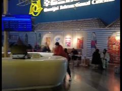 -幸福蓝海国际影城(西安立丰店)