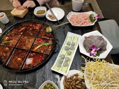 -仁虎老火锅(黄泥磅店)