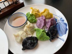 五味海鲜水饺拼盘-东莱馋房(陆家嘴店)