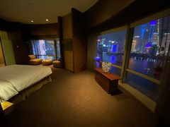 -上海外滩茂悦大酒店