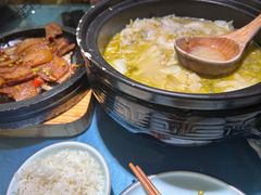 -九锅一堂酸菜鱼(石家庄先天下店)