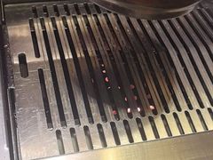 -臻牛烤肉