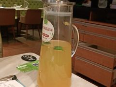 -汤城小厨•粤菜•靓汤(西直门凯德MALL店)