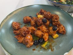 -明本湛江鸡•海鲜小厨(陈家祠店)