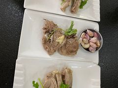 -伊源鼎盛餐饮服务有限公司