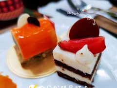 甜点-廊桥咖啡厅·海鲜自助餐厅(成都世纪城天堂洲际大饭店)